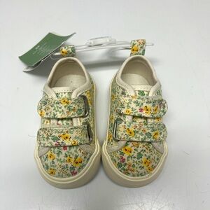 H&M Toddler Size 5 Sneakers NWT